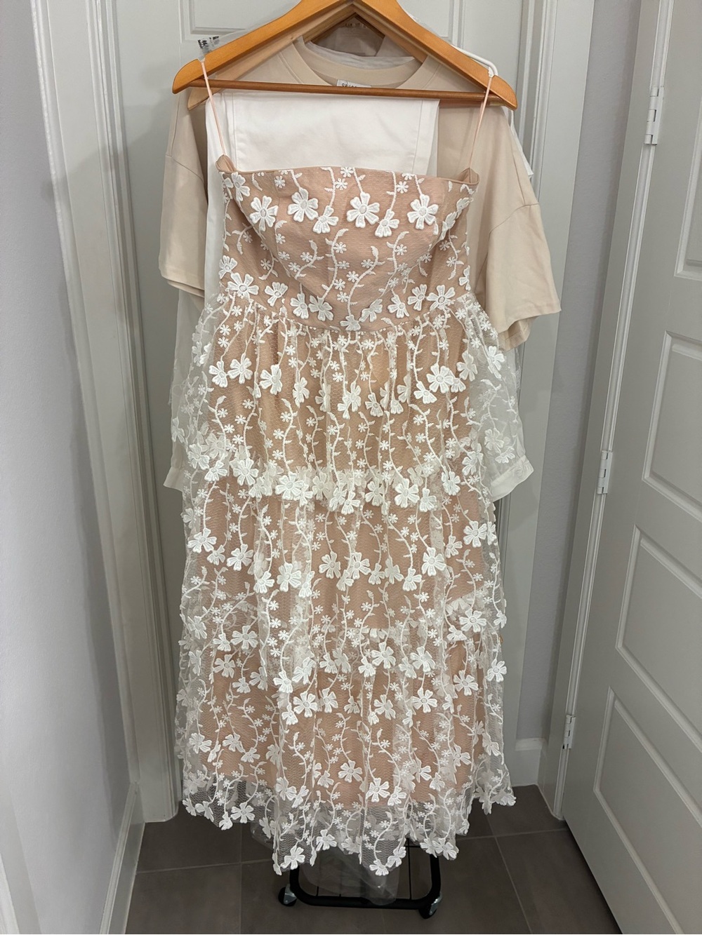 Endless Rose Nude and White Strapless Floral Lace Midi Dress - Picture 4 of 8